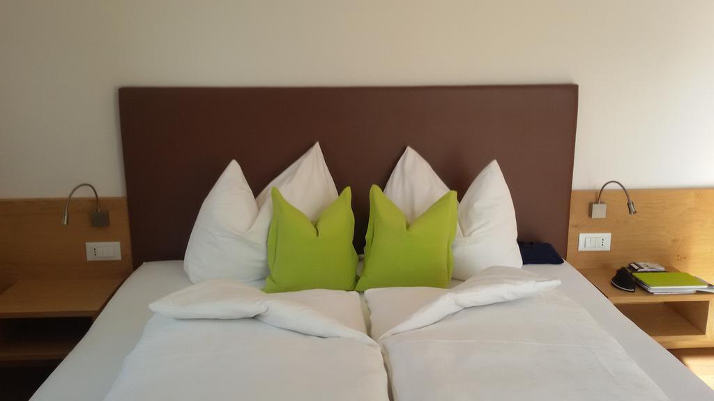 Garni Raffein Hotel Lana Exterior photo